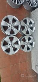 4 cerchi 18 originali Volvo XC 40 XC60 C30 C40 C70