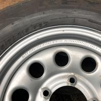 Pneumatici e cerchi per Jimny