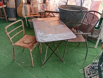 Vecchio Tavolino da Bistrot Francese pieghevole