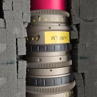 Angenieux EZ-1 cinezoom 30-90mm T2