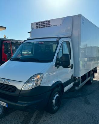 Iveco daily 60c15 cella frigo con atp 012