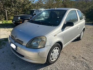 Toyota Yaris 1.0i 16V cat 3 porte