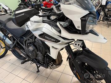 Triumph Tiger 1200 XCX