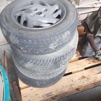 pneumatici e dischi fiat uno turbo