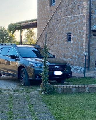 SUBARU Outback 2.5i Lineartroni Adventure