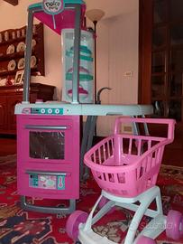 Cucina giocattolo con accessori