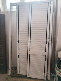 Persiana in alluminio a due ante