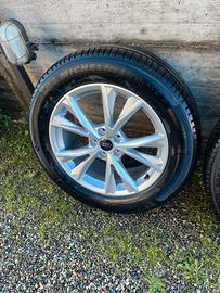 Cerchi e gomme originali Audi