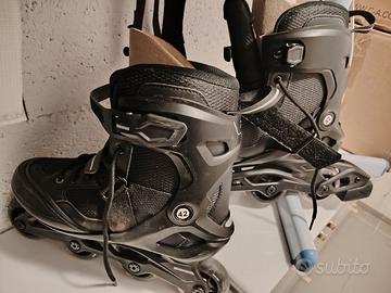 pattini in strada con ruote in fila