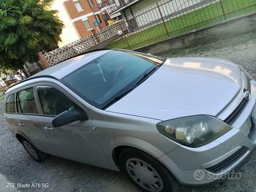 Opel Astra station wagon