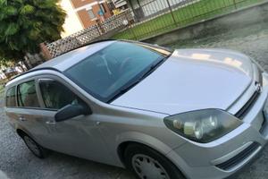 Opel Astra station wagon
