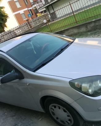 Opel Astra station wagon