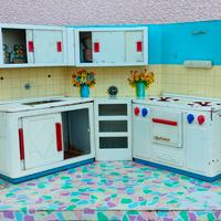 Cucina giocattolo Marchesini nni '50-'60 in latta.