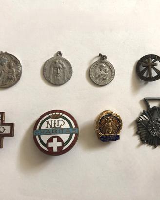 Lotto n. 8 Vintage Spille/Medaglie/Pin religiose
