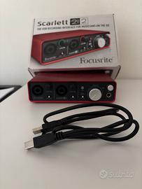 Focusrite Scarlet 2i2