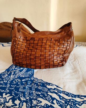 Borsa di pregio in vera pelle