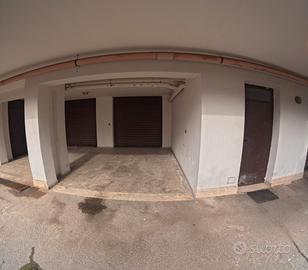 Garage zona Palatour - Bitritto (Ba)