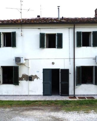 CASA INDIPENDENTE A PISTOIA