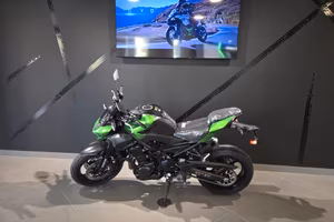 Kawasaki Z 900 My 2026 Pronta Consegna