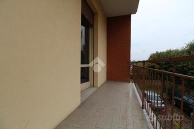 3 LOCALI A CASALGRANDE