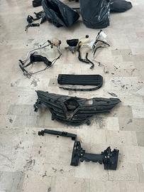 Parti di ricambio renault clio V