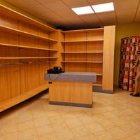 Cabina armadio modulare / Arredo completo negozio