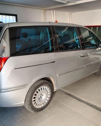 Lancia PHEDRA  2.2 jtd Executive