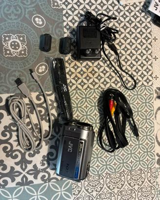 Videocamera JVC Everio comprensiva di accessori