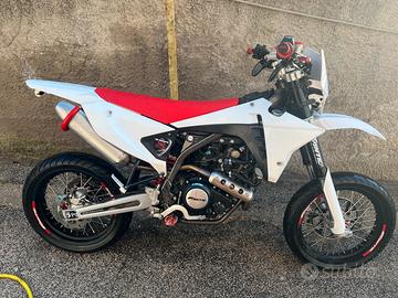 Fantic XMF 125 Performance
