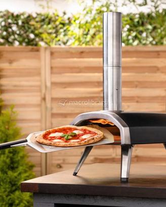 Ooni Forno pizza a pellet FYRA