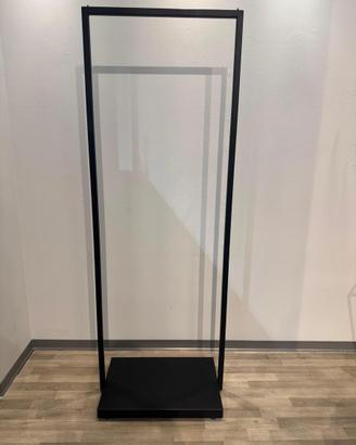 Arredamento per negozio
