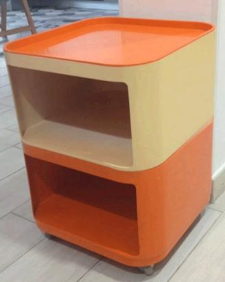 Mobiletto Kartell vintage.