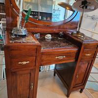 toletta con specchio