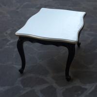 Tavolino legno noce  ristrutturato bianco e nero 