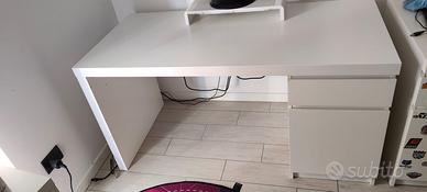 Scrivania MALM Ikea Bianca