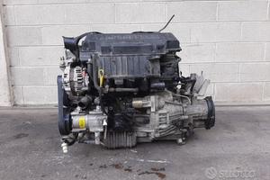 Motore e cambio Ford Fiesta 01 1200cc benzina DHF