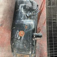 SERBATOIO TOYOTA HILUX LN105