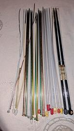 ferri assortiti per fare la maglia