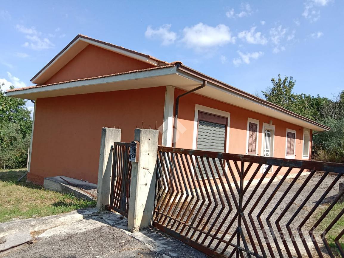 Casa – Castelfranci, Villaggio Sant'Eustachio, Avellino - Vista 2