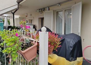 Appartamento di 130 m² con 5 locali a Massa