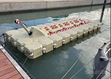 Pedana galleggiante rimessaggio barca-gommone