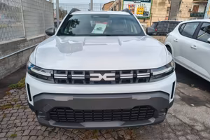 DACIA DUSTER 22.600 EURO NUOVA DA IMMATRICOLARE