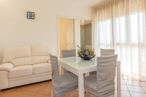 Piscine/vistafrontealmare /parcheggio