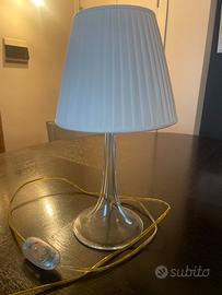 Lampada da tavolo