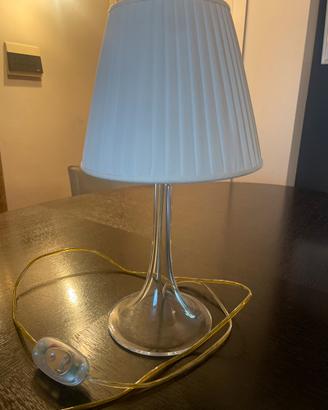 Lampada da tavolo