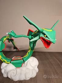 Statua Rayquaza su Nuvola – Modello Decorativo da 