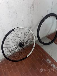 Cerchione MTB 27” Sgancio rapido + Copertone