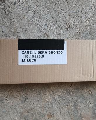 Due zanzariere a carrarmato – colore bronzo