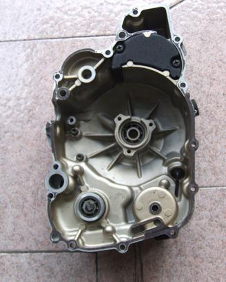 corpo farfallato ed altro suzuki burgman 400