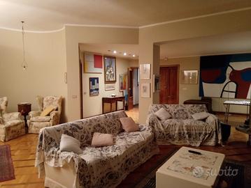 Ampia stanza singola